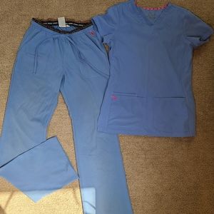 Heart and soul scrub set xs tall